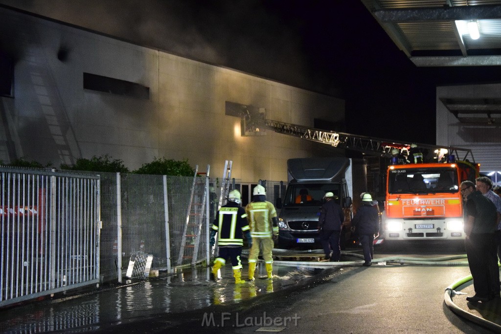 Grossbrand Halle Troisdorf Kriegsdorf Junkersring P701.JPG - Miklos Laubert